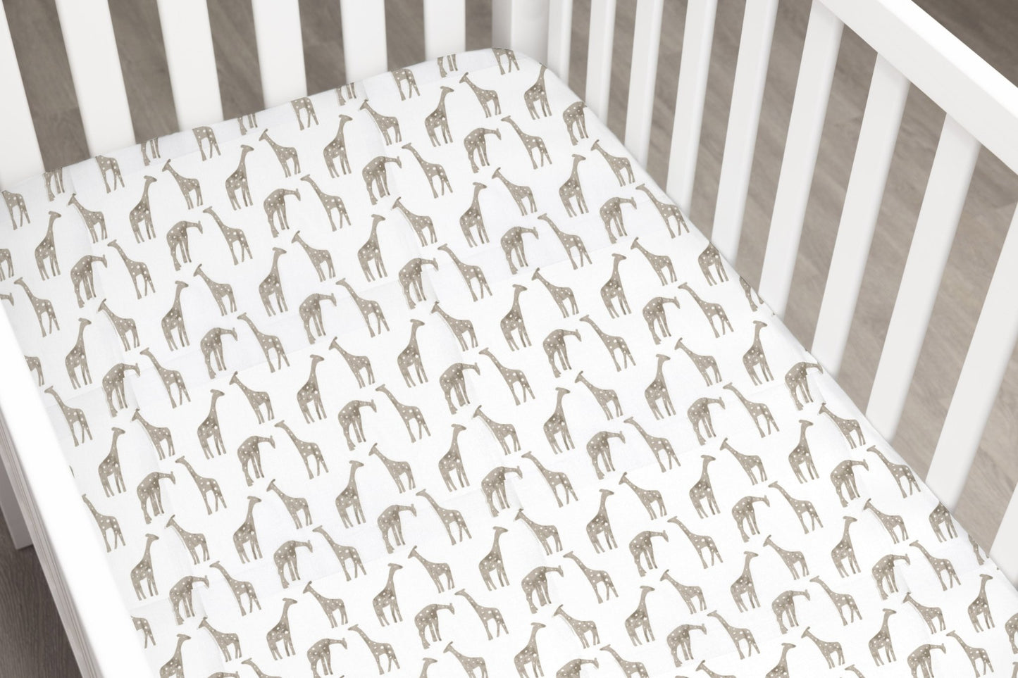 Ecru Giraffe Crib Sheet - New Arrivals Inc
