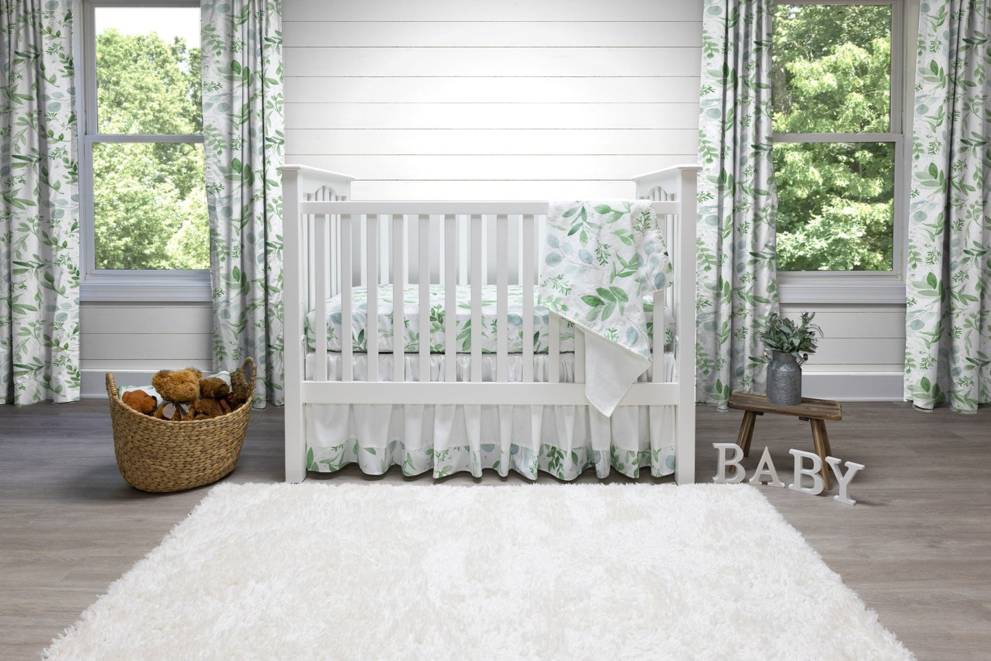 White and Green Farmhouse Crib Blanket - New Arrivals Inc